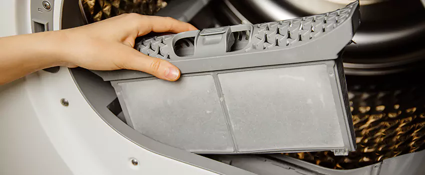 Signs Of A Clogged Dryer Lint Trap in Greeley, Colorado